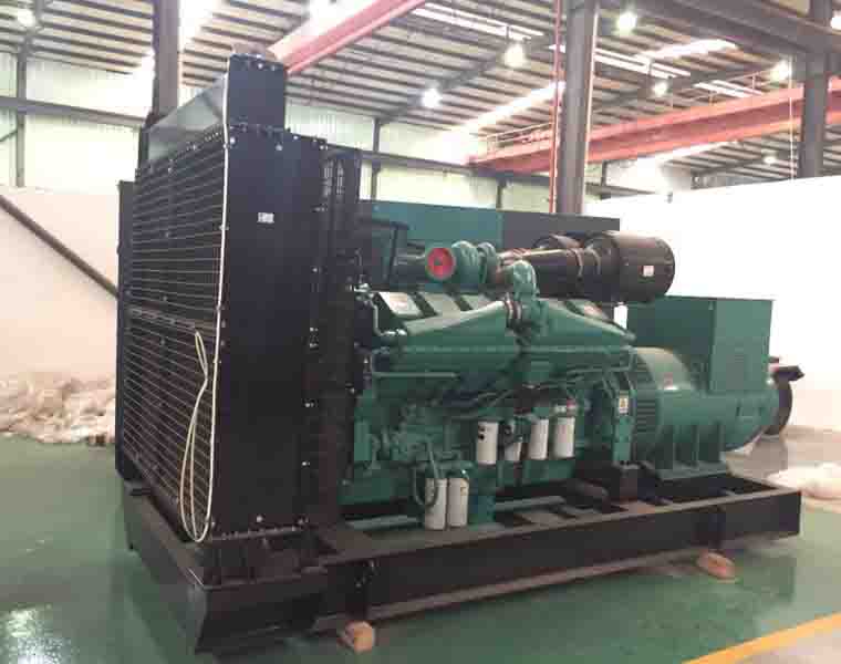 300KW玉柴柴油發(fā)電機(jī)組