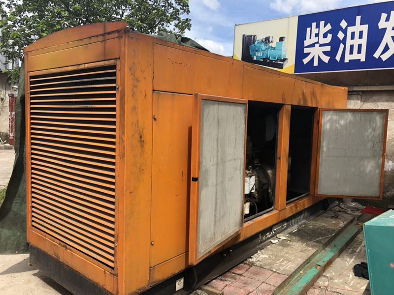 450千瓦康明斯二手發(fā)電機(jī)