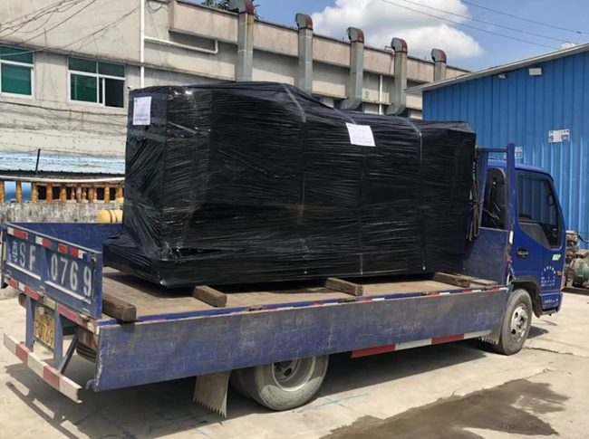 廣西酒店客戶(hù)采購(gòu)250kw康明斯發(fā)電機(jī)